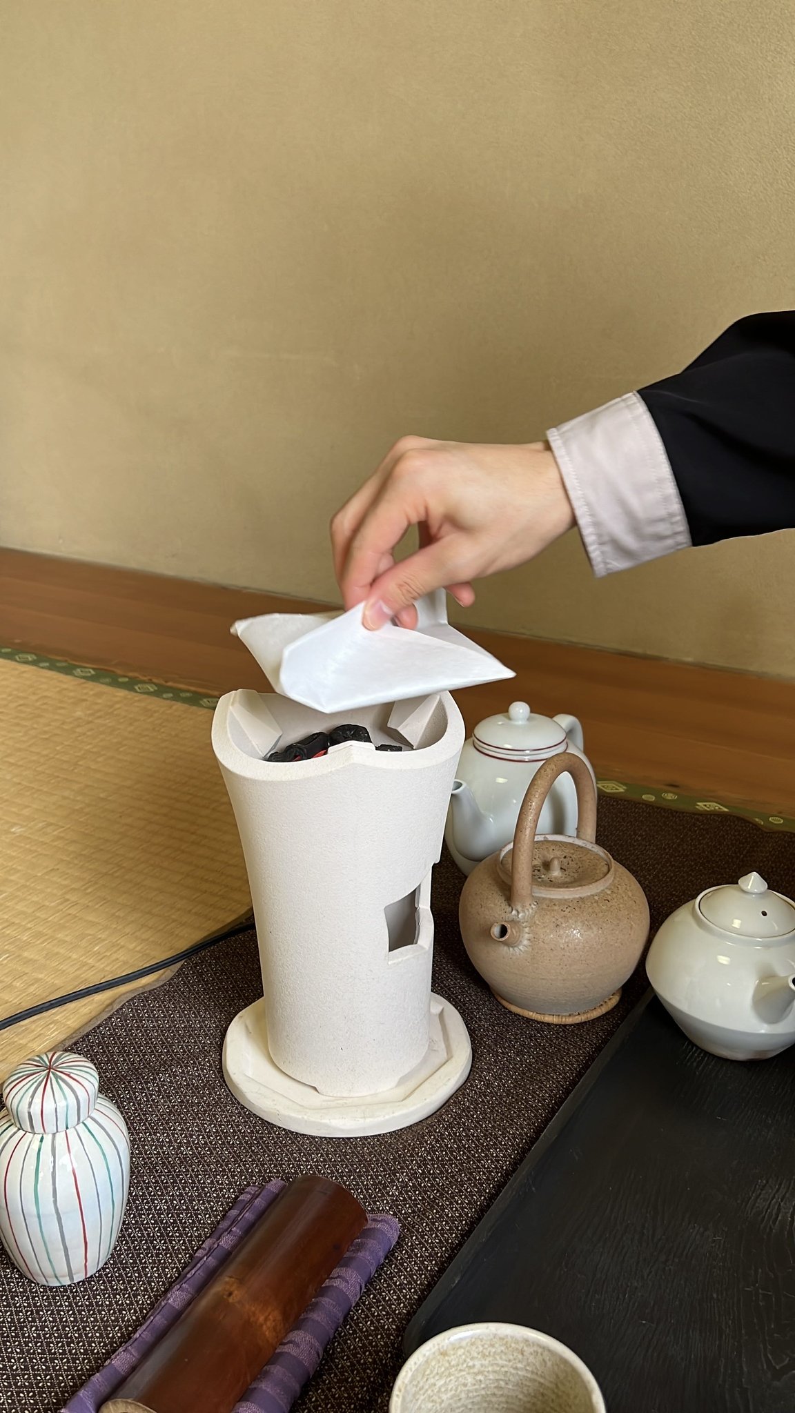 ほうじ茶のお稽古が始まりました。